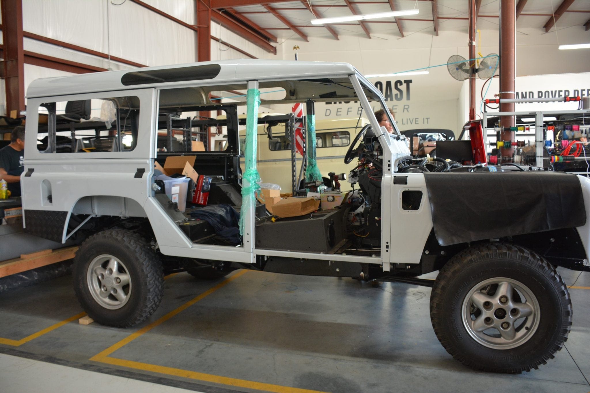 ECD_2237 CUSTOM DEFENDER BUILD PROCESS