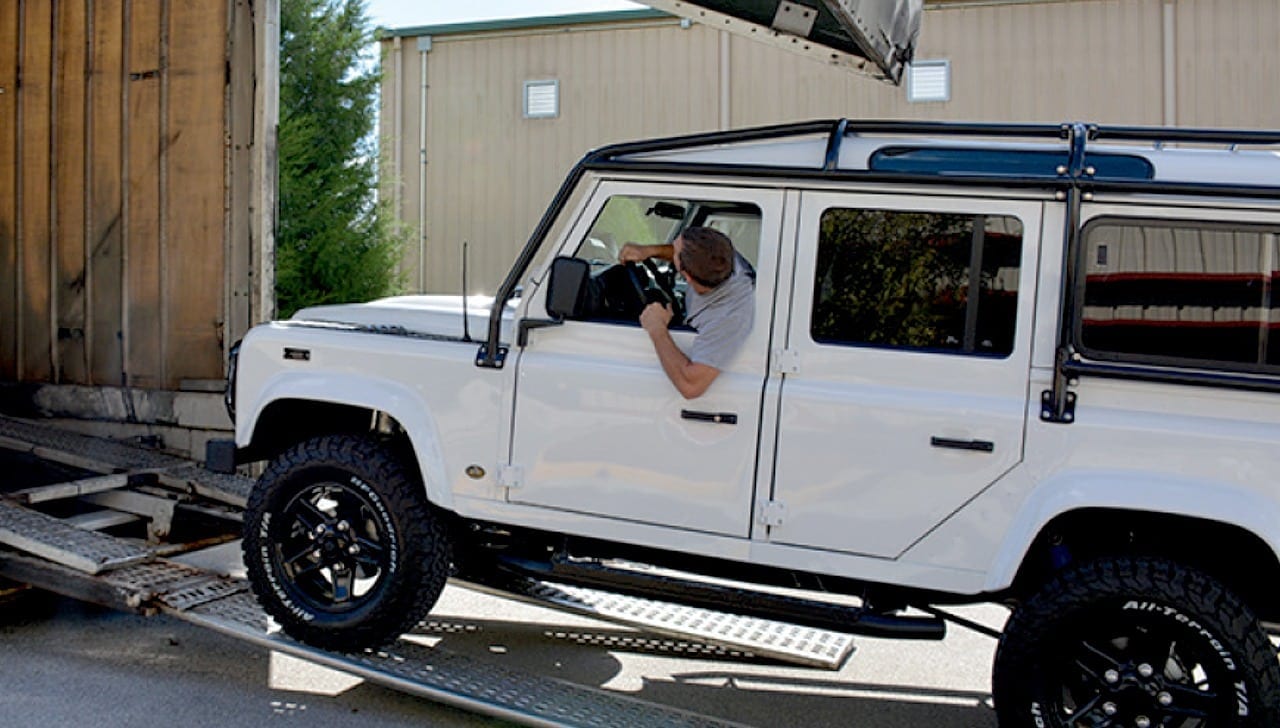 custom-land-rover-defender-delivery custom-land-rover-defender-delivery