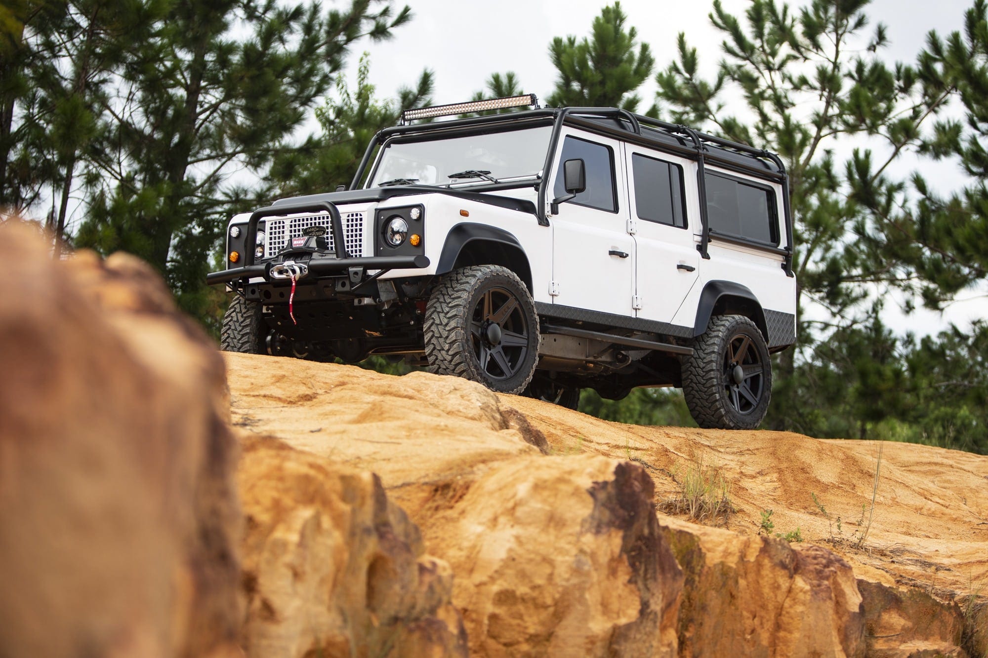 Land Rover Defender 110
