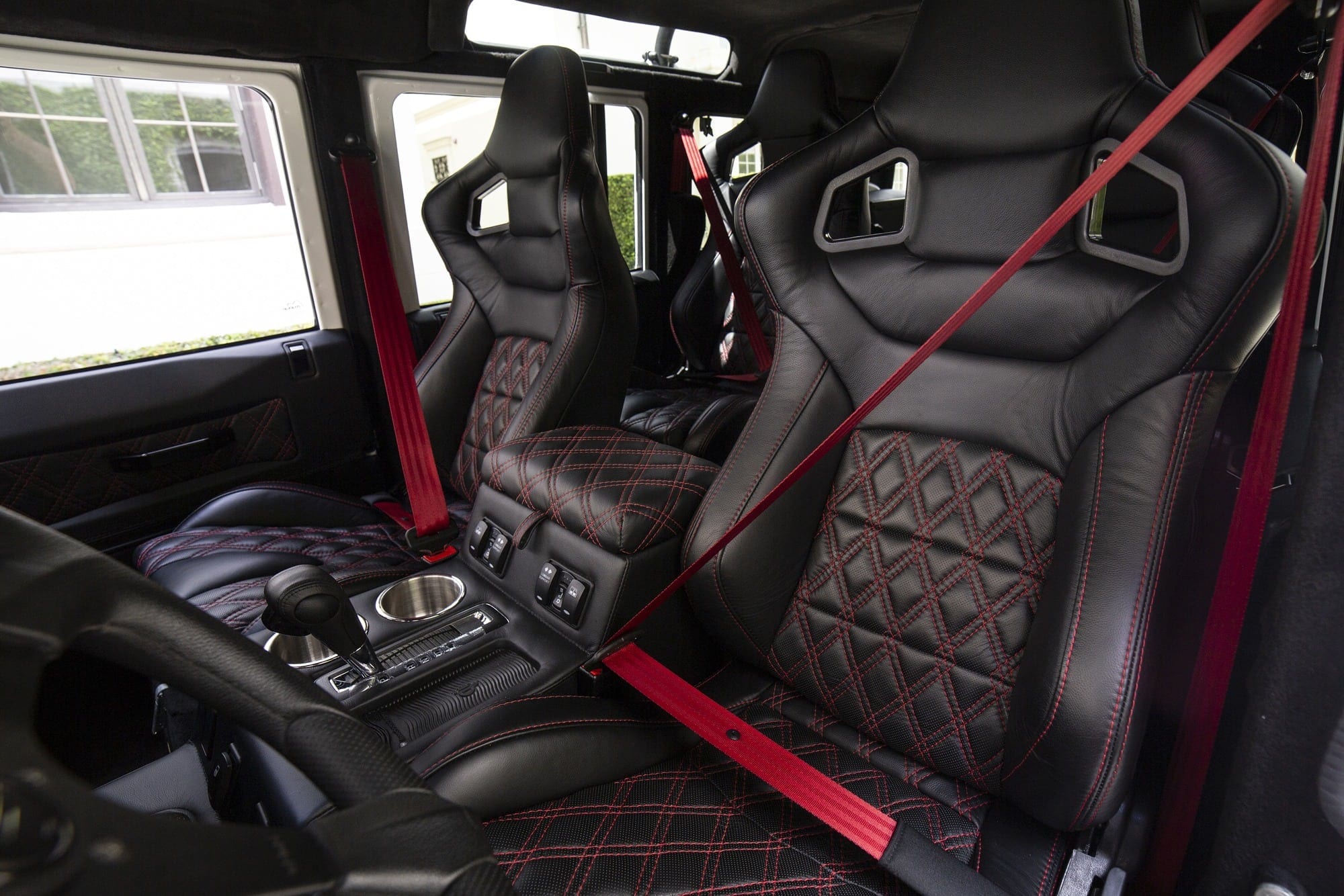 Land Rover Defender 110