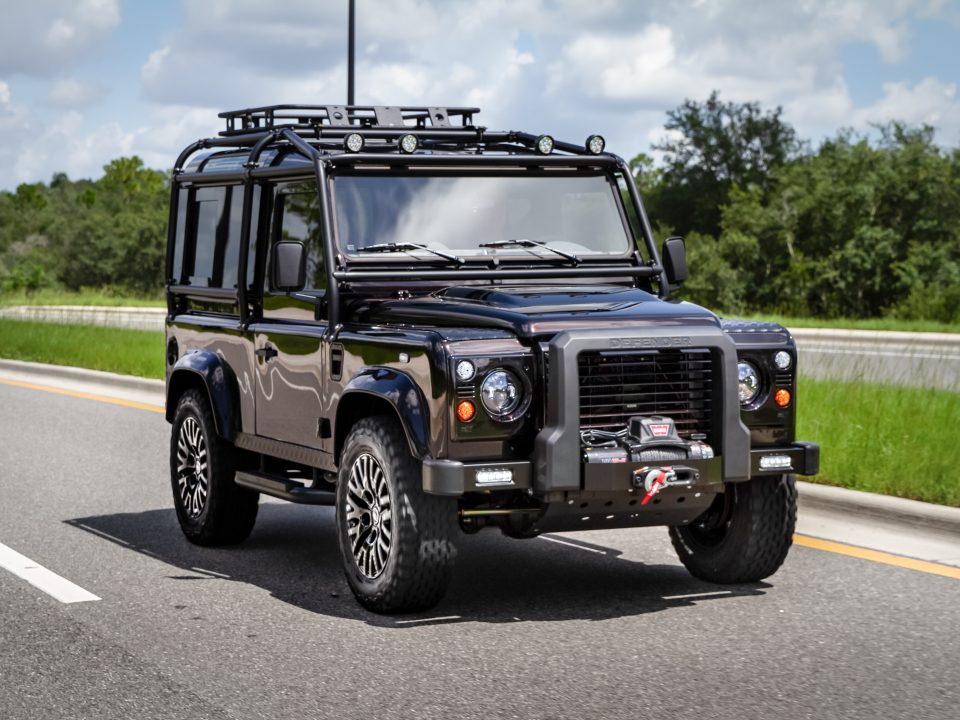 Defender 90 Land Rover Custom