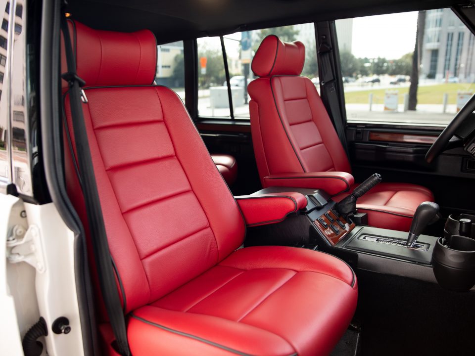 Motor1 : Would You Pay $240K For This Land Rover Defender 110