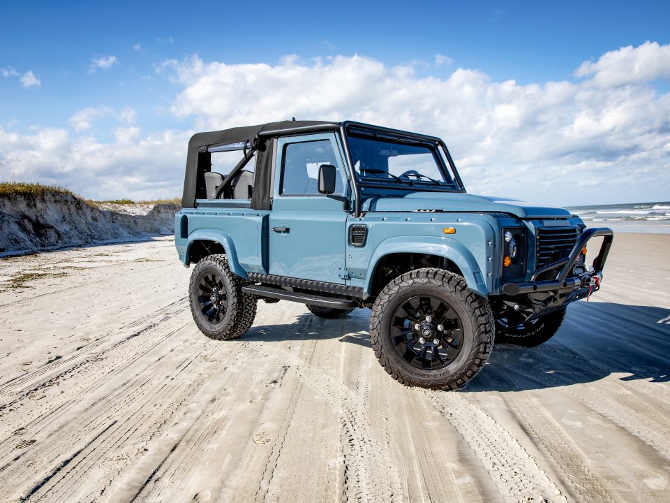 custom defender 90