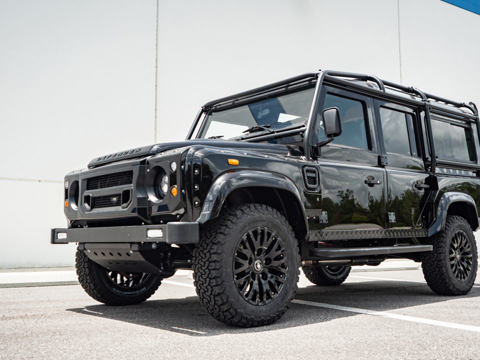 custom defender 110