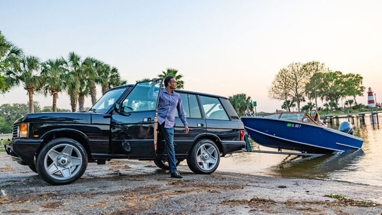 1990 Range Rover: History, Features, and Custom Restoration