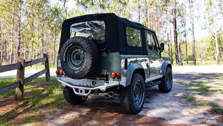 Island Defender Project Island Defender 90 ST - Custom Defender | Restored Defender ...