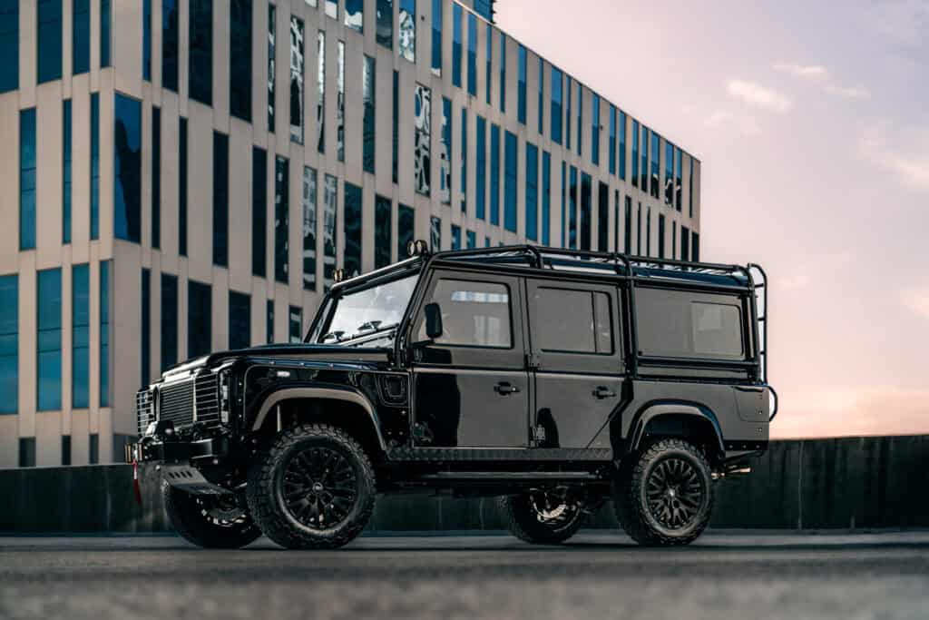 Project Oliver Obsidian Black Defender 110